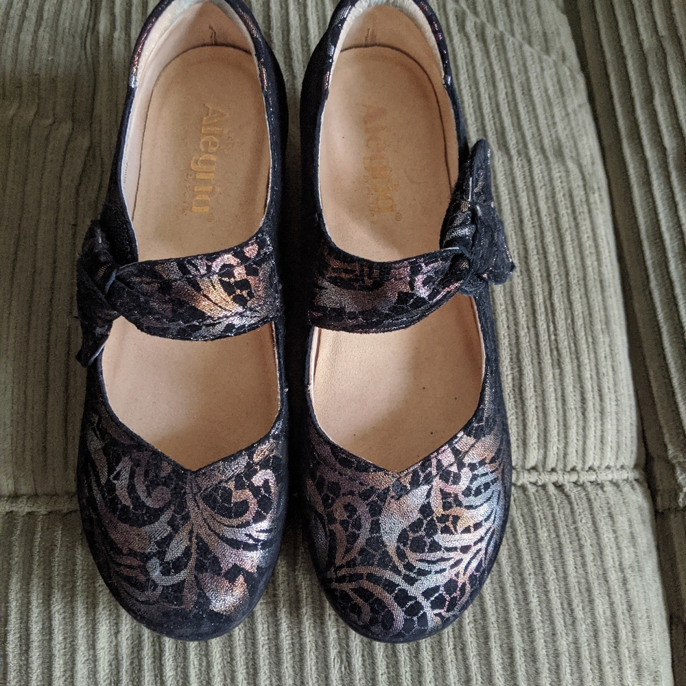 Alegria Wedge Mary Jane